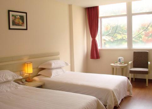 厦门夏商·怡庭快捷酒店(白兰店)