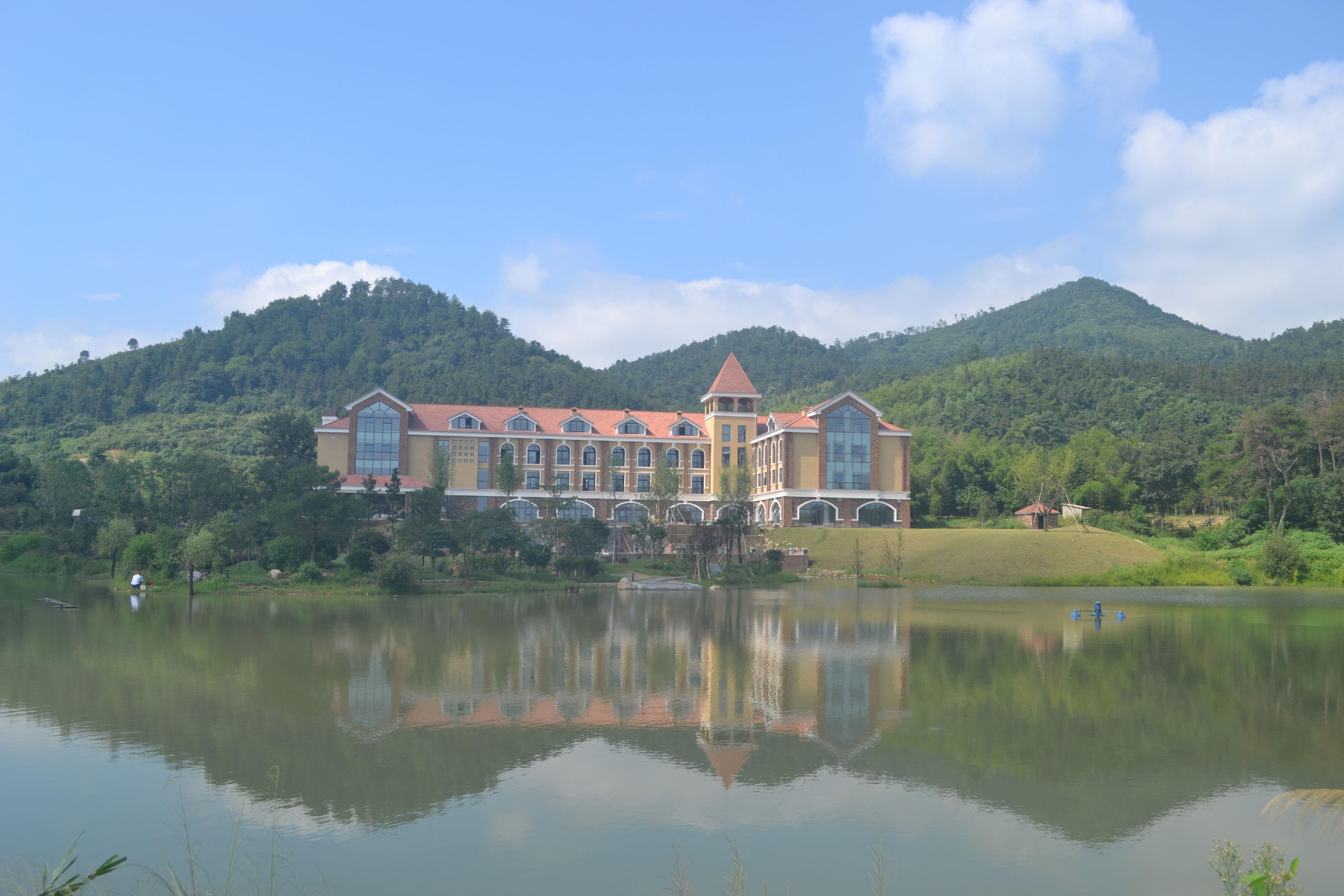 溧阳南山花园度假酒店