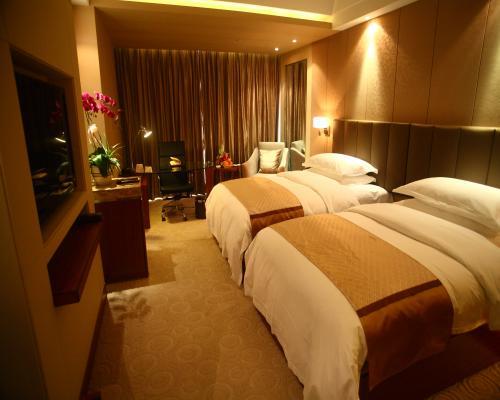 昆明西驿酒店(原新南疆酒店)