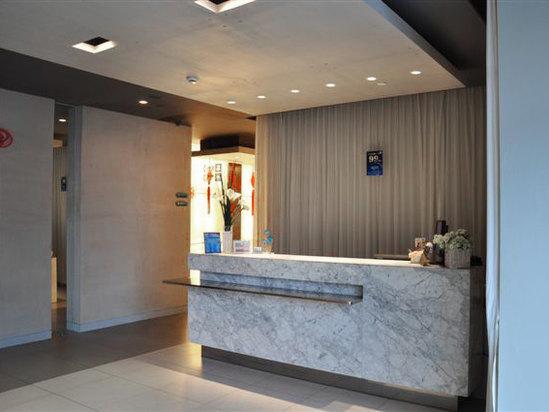 上海百时快捷酒店(青浦店)