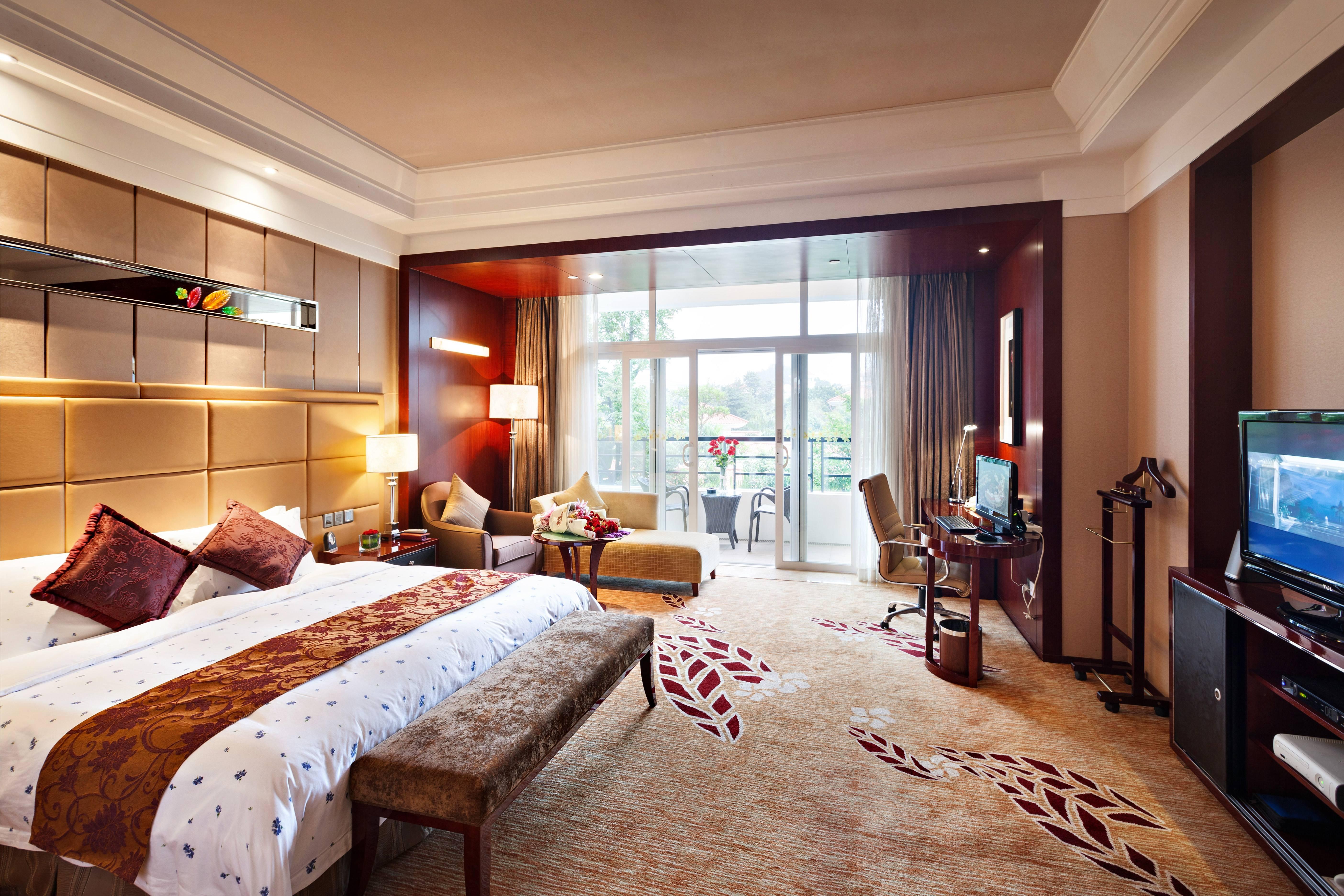 东莞塘厦三正半山酒店