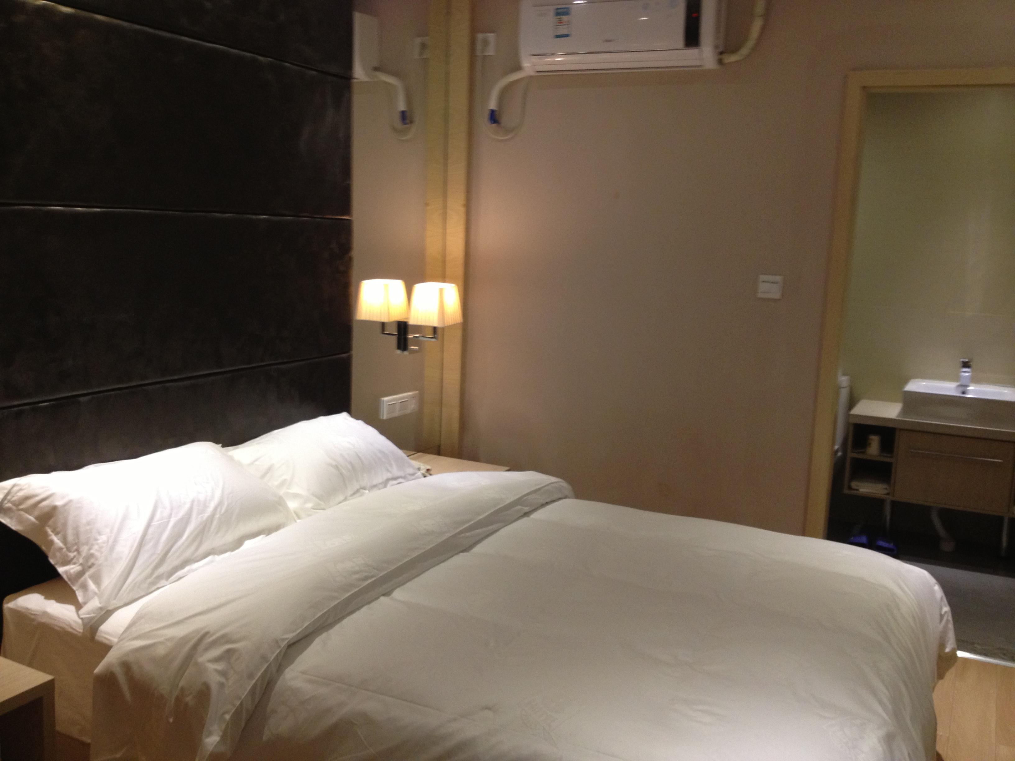 广州速8酒店(广外店)